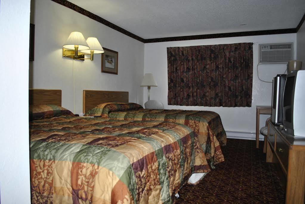Waconia Inn And Suites Екстер'єр фото